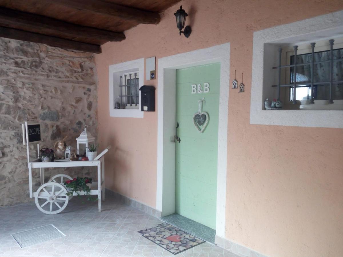 Lo Sporting Bed&Breakfast Nasino Экстерьер фото